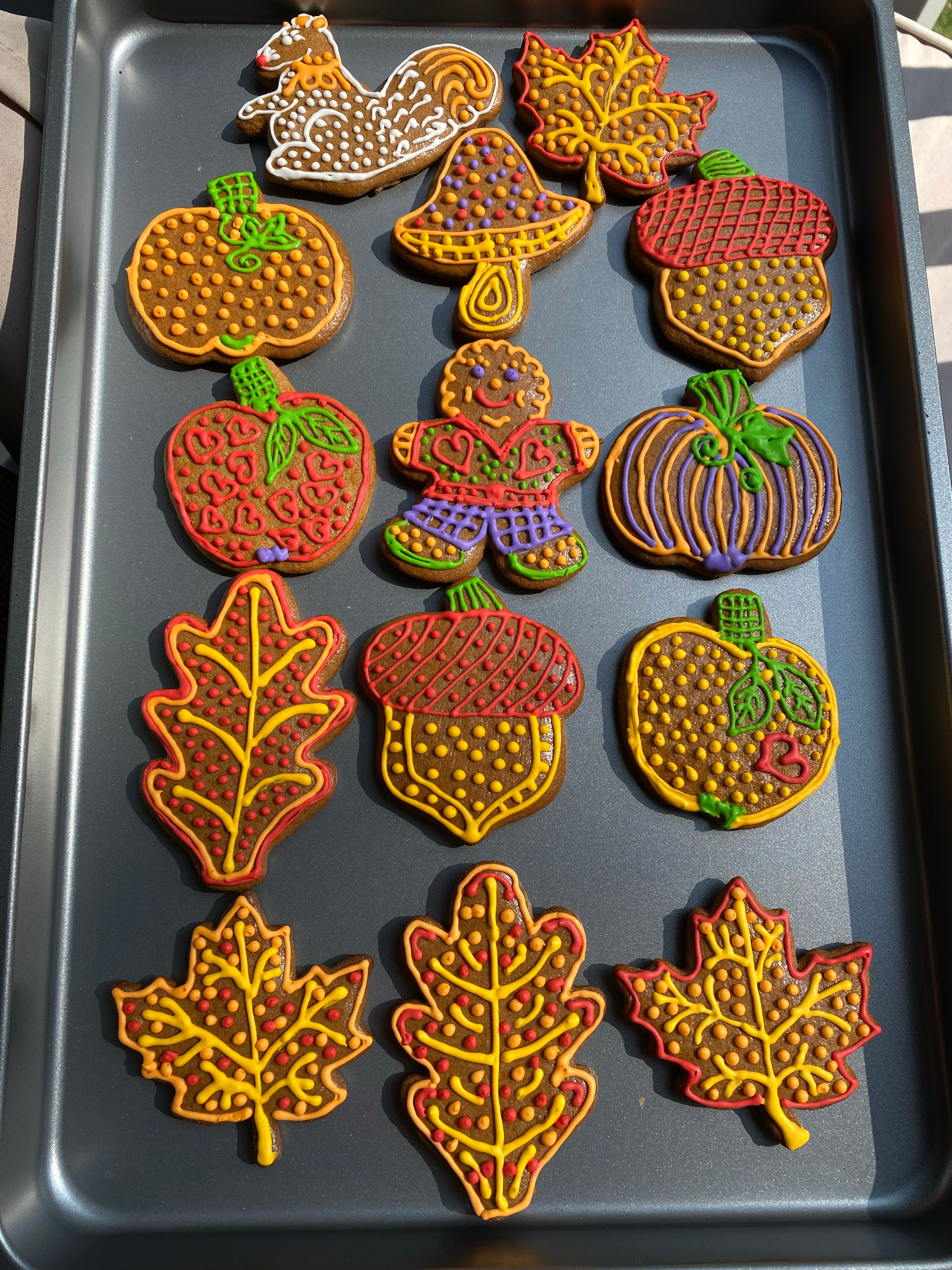 Seasonal Gingerbread Cookies12ct