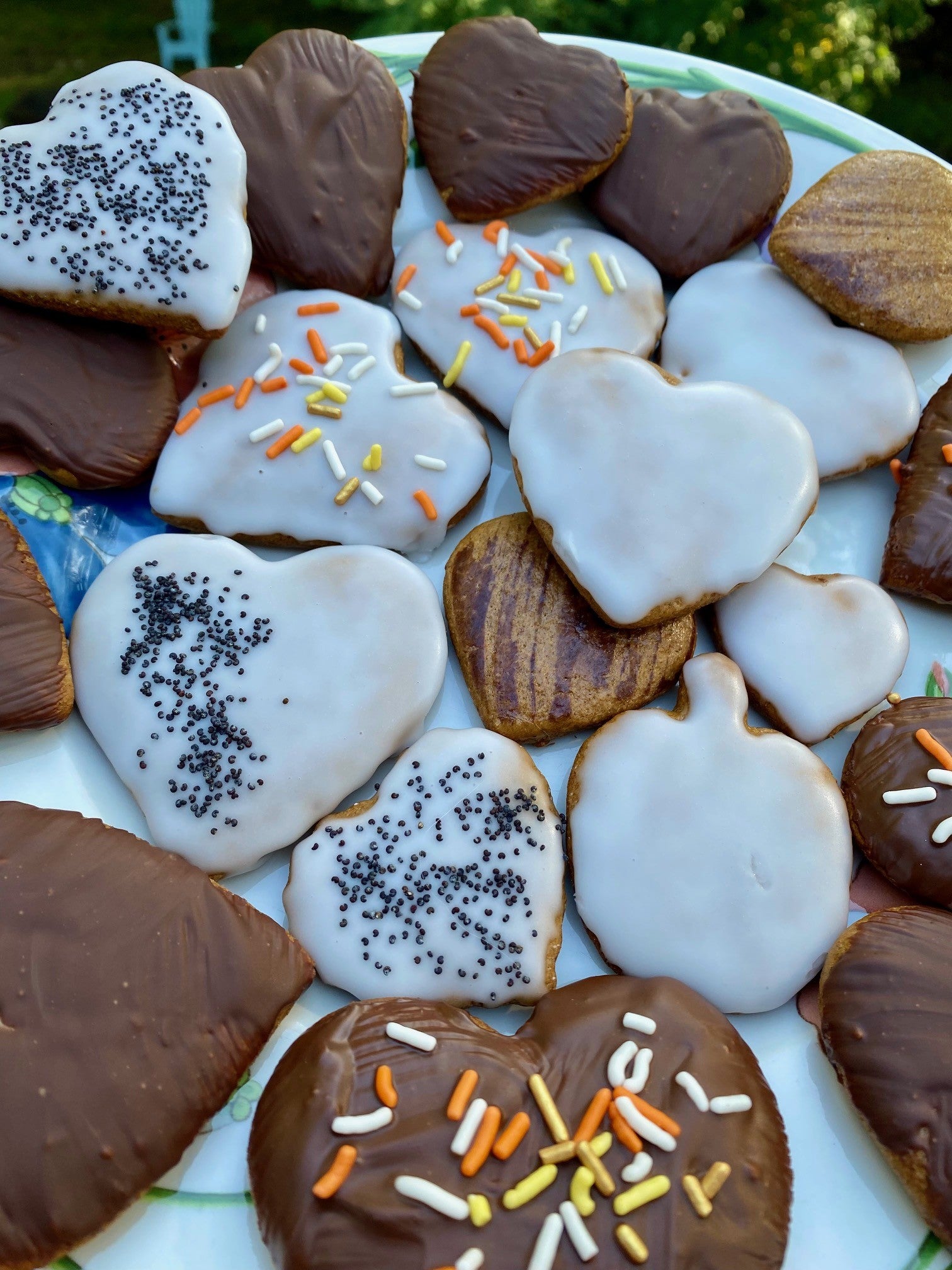 Glazed Gingerbread Cookies (20ct)