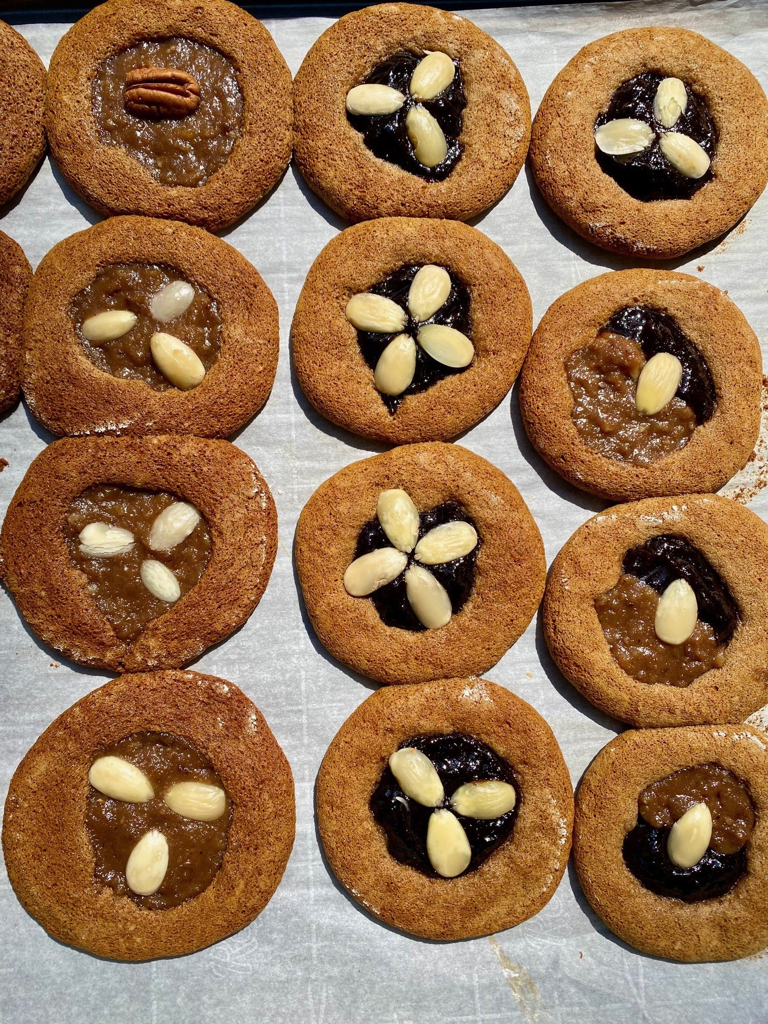 Gingerbread Jam Rounds (8ct)